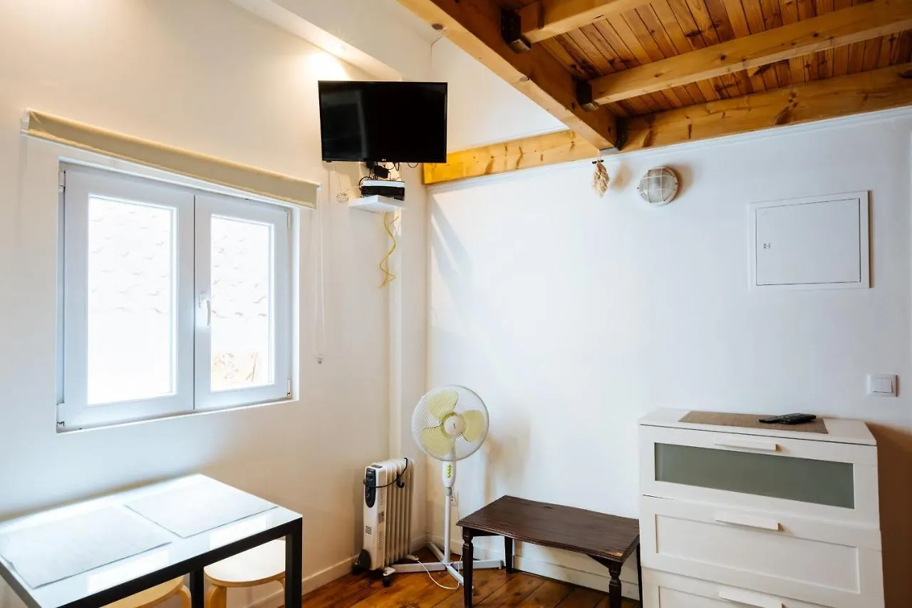 Great Graca Studio Apartment Lisbon Portugal